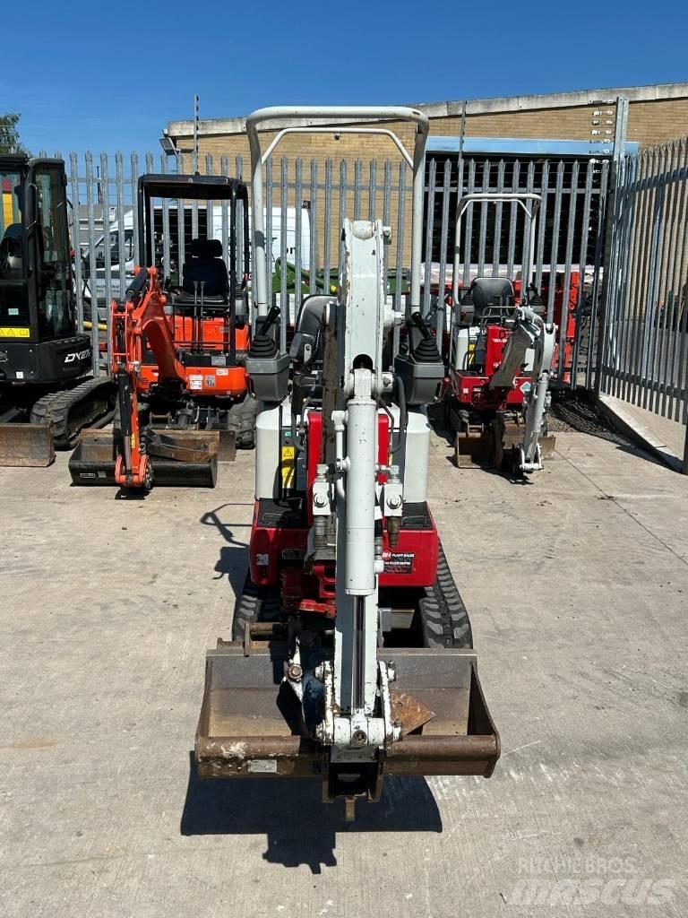 Takeuchi TB 210 R Mini pelle < 7t