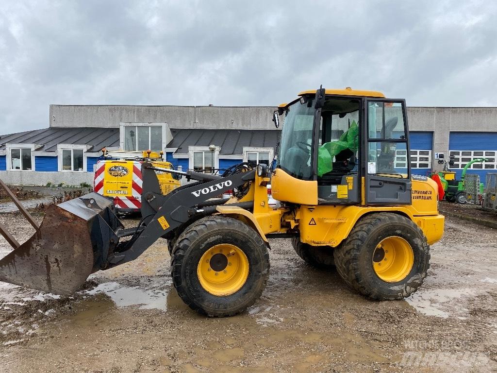 Volvo L 35 G Chargeuse sur pneus