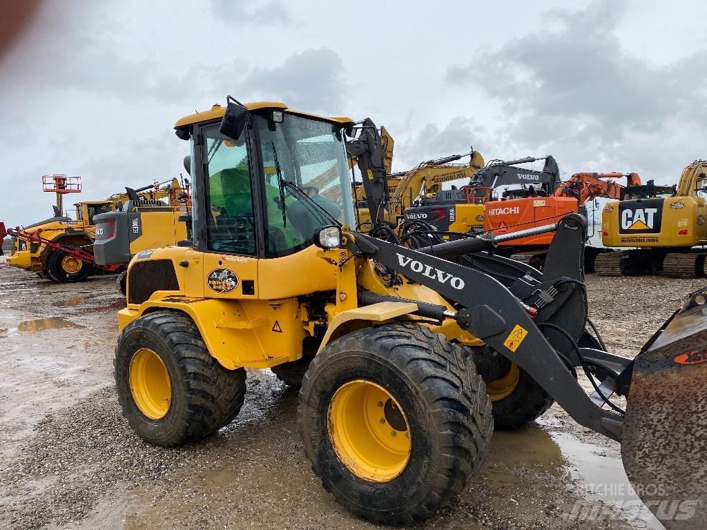 Volvo L 35 G Chargeuse sur pneus