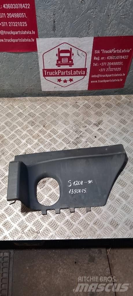 Scania 94 D.   1390075 Cabines