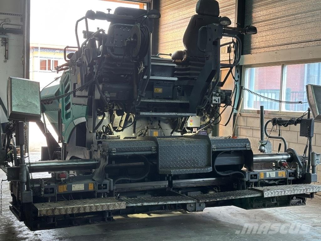 Vögele Super 1300-3i Scraper