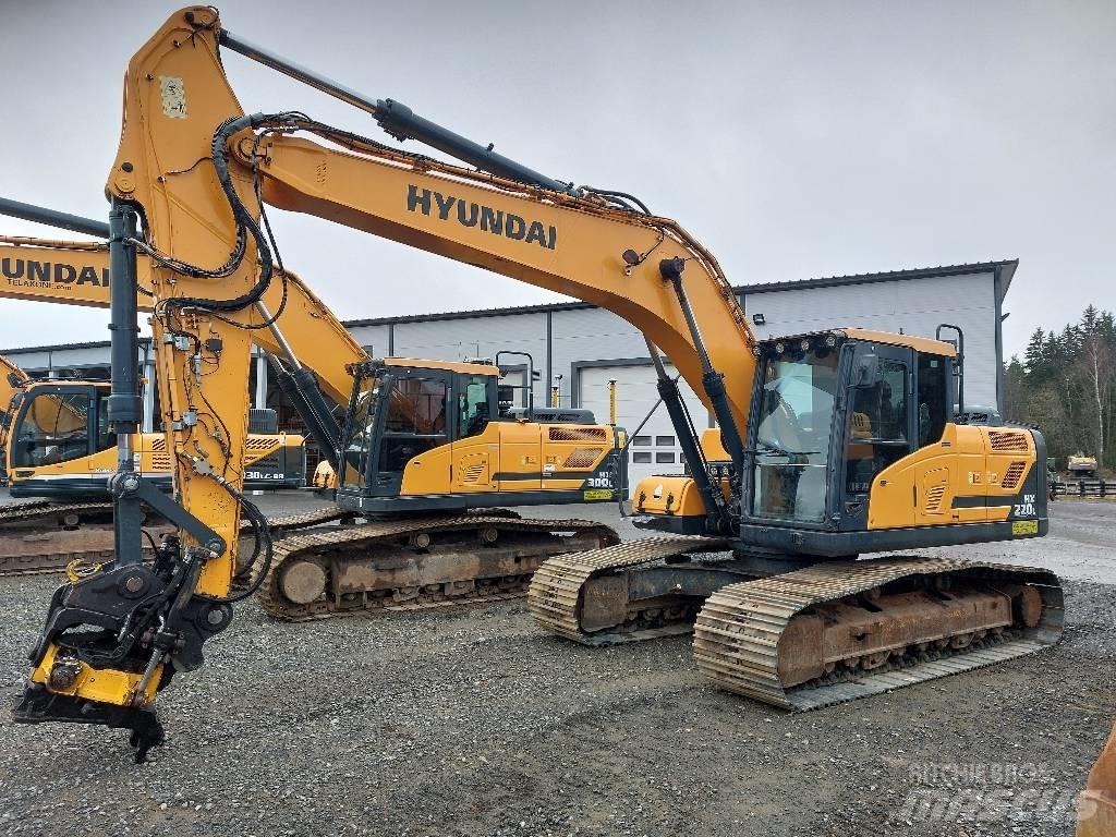 Hyundai HX 220 L Pelle sur chenilles