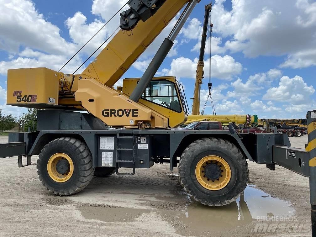 Grove RT 600 E Grues mobiles
