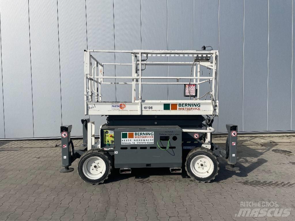 SkyJack SJ 6832 RTE Nacelle ciseaux