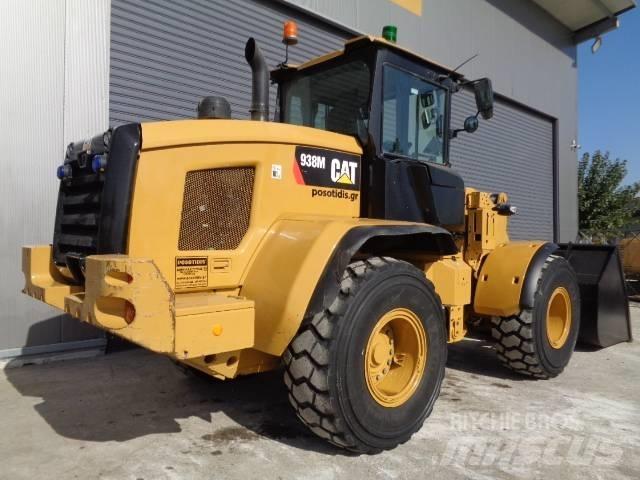 CAT 938M Chargeuse sur pneus