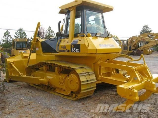 Komatsu D 65 EX Bouteurs sur chenilles