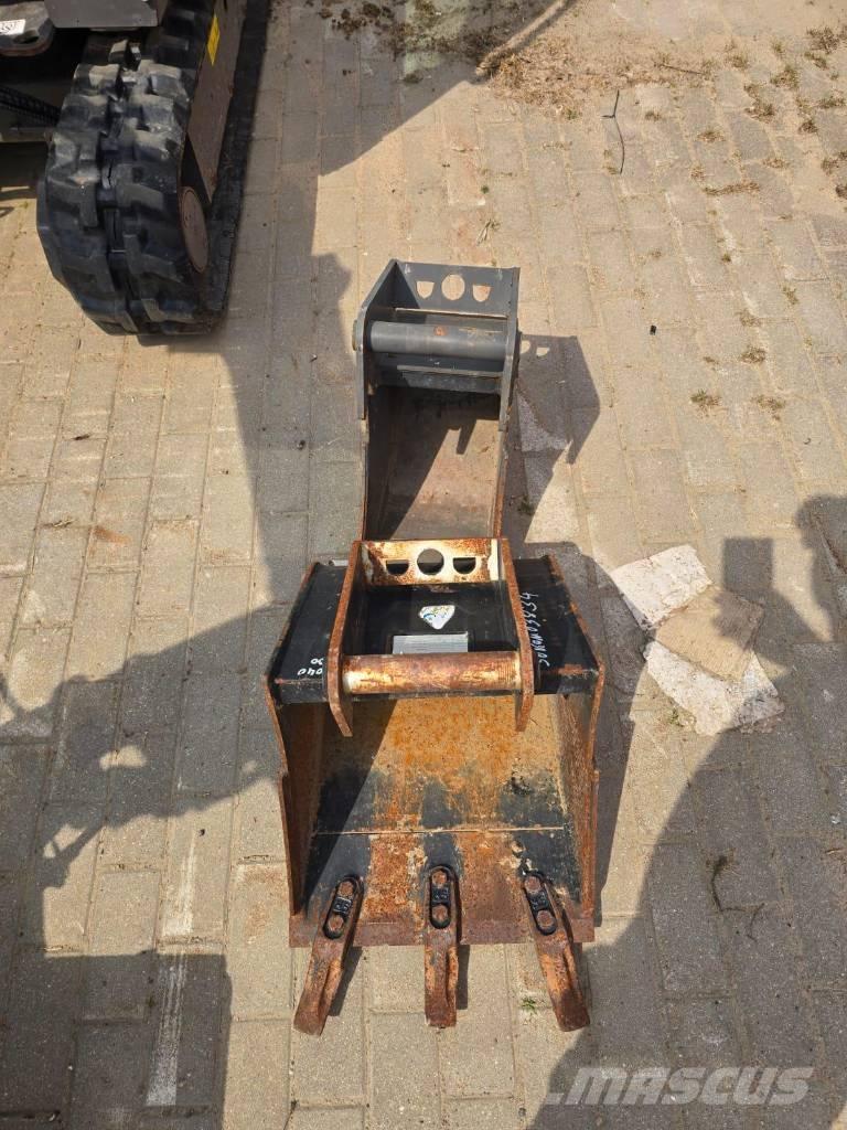 Volvo EC 18 E Mini pelle < 7t