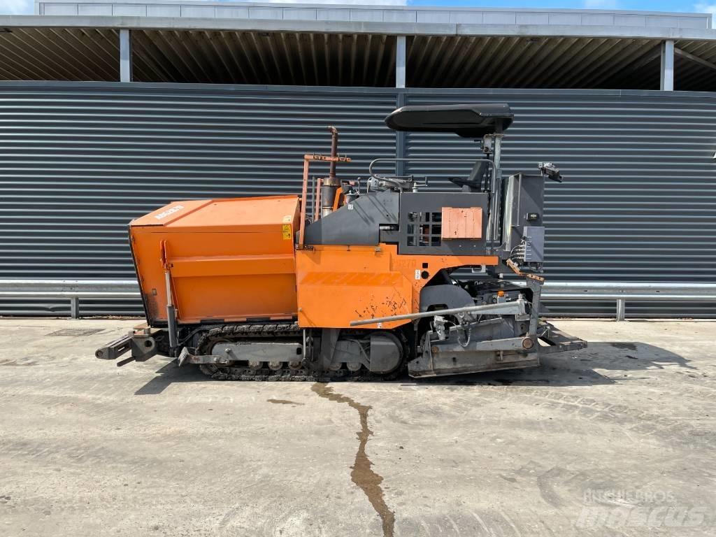 ABG TITAN 2820 Finisseur