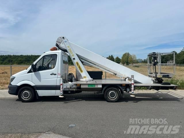 Palfinger P 260 B Camion nacelle