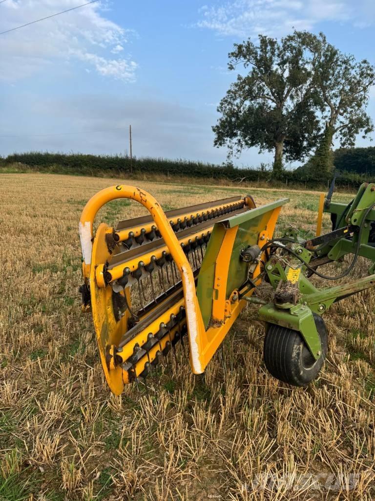 Elho TWIN 4600 Autres matériels de fenaison