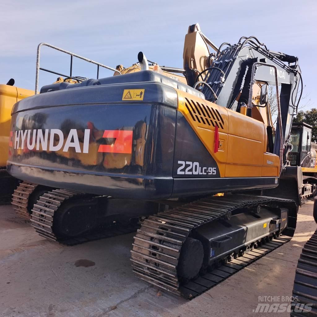 Hyundai 220LC-9S Pelle sur chenilles