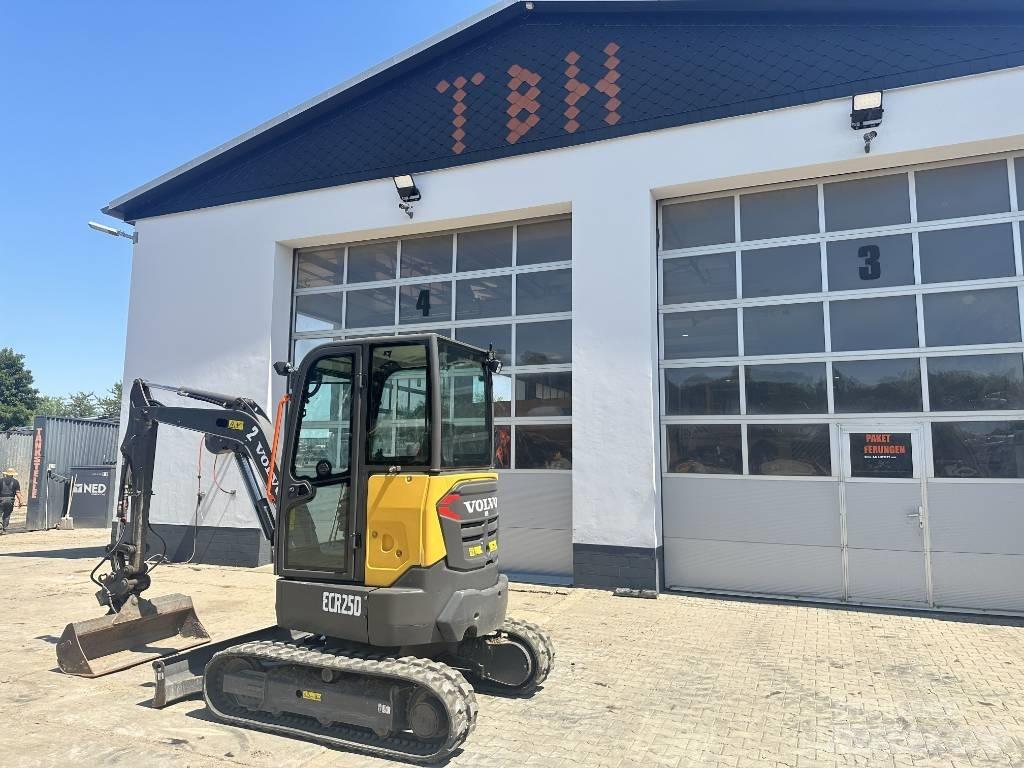 Volvo ECR 25 D Mini pelle < 7t