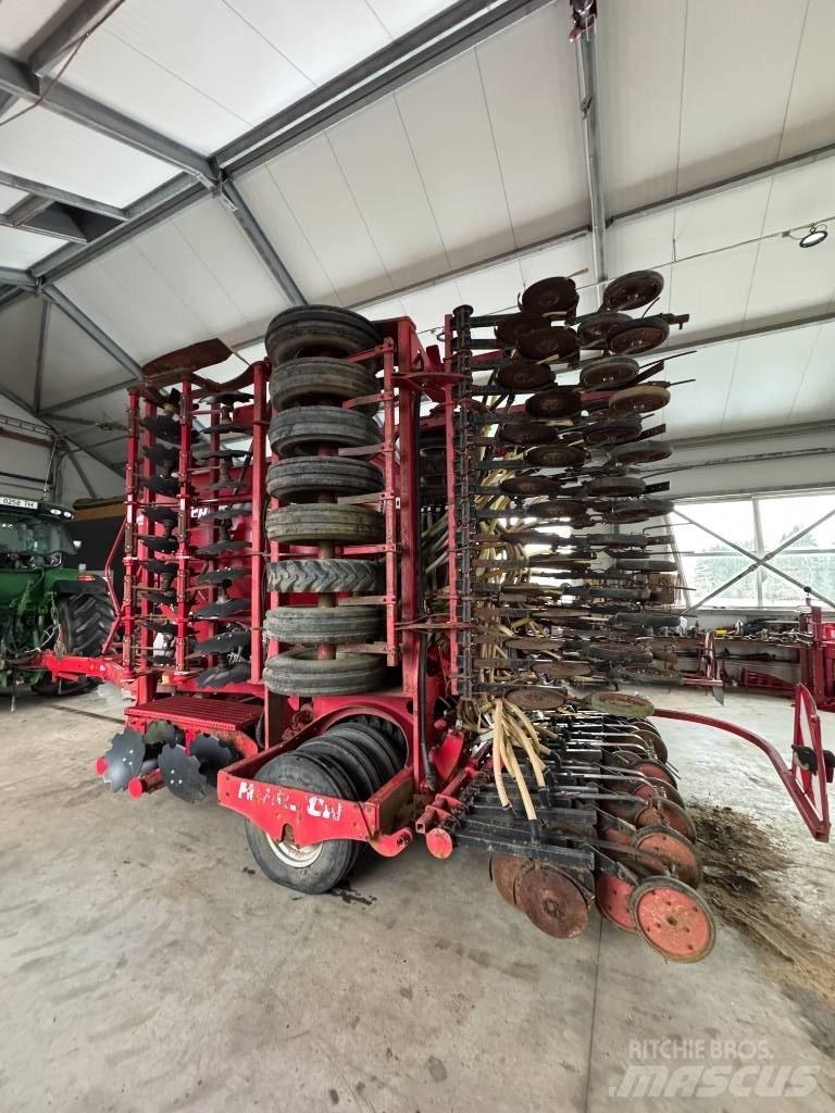 Horsch Pronto 8 DC Semoir