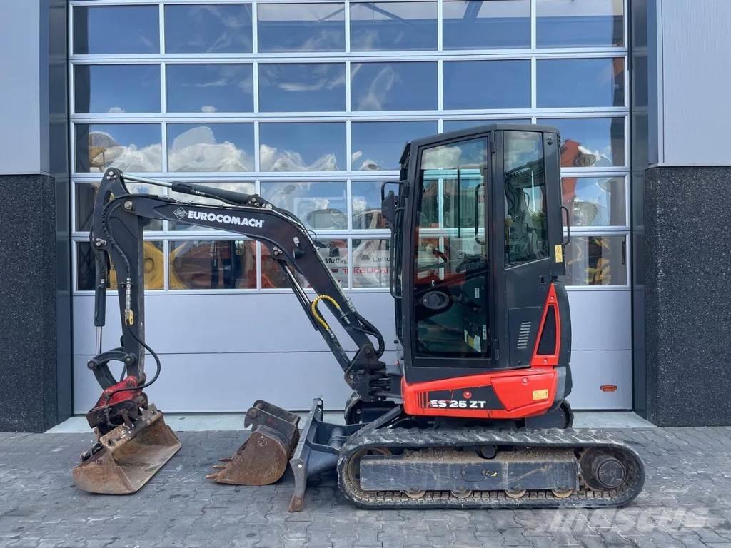Eurocomach ES25ZT Mini pelle < 7t