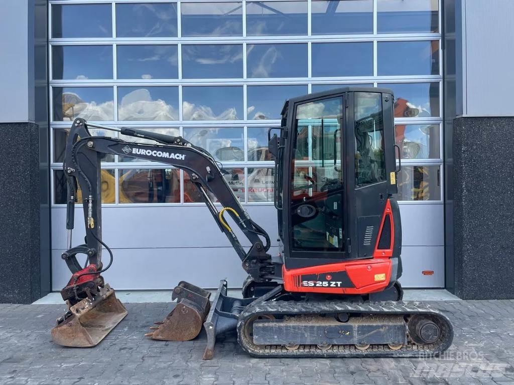 Eurocomach ES25ZT Mini pelle < 7t