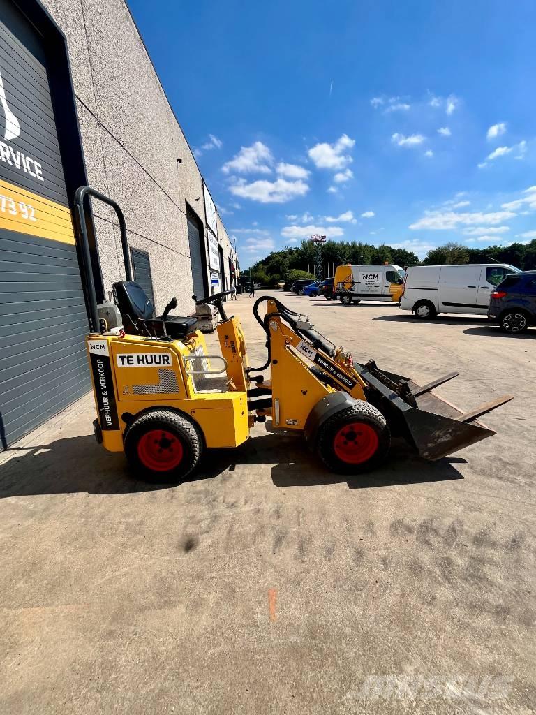 Knikmops KM 100 Chargeuse sur pneus