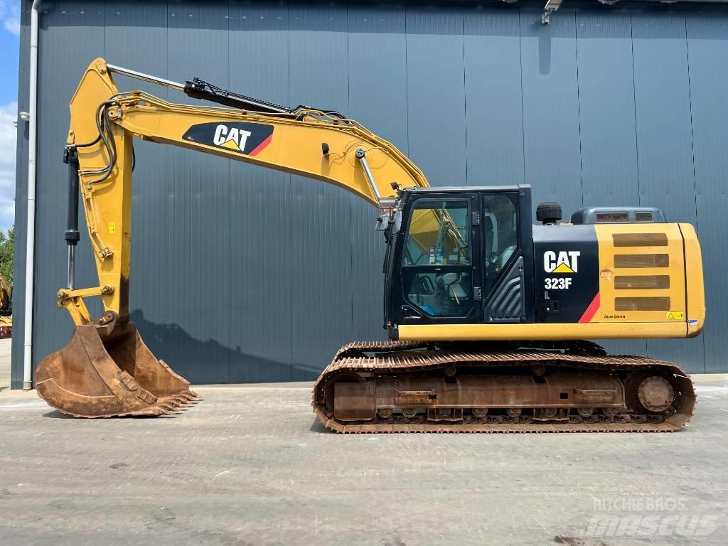 CAT 323F L Pelle sur chenilles