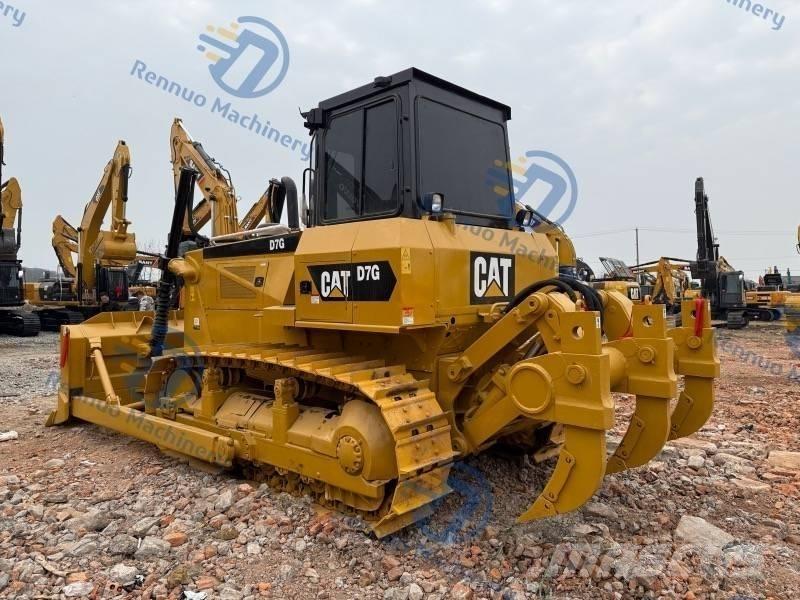 CAT D 7 G Bouteurs sur chenilles