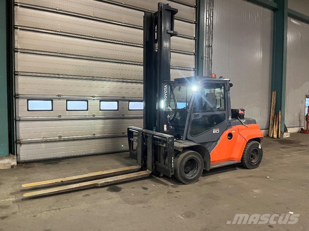 Toyota 40-8 FD 80 N Chariots diesel