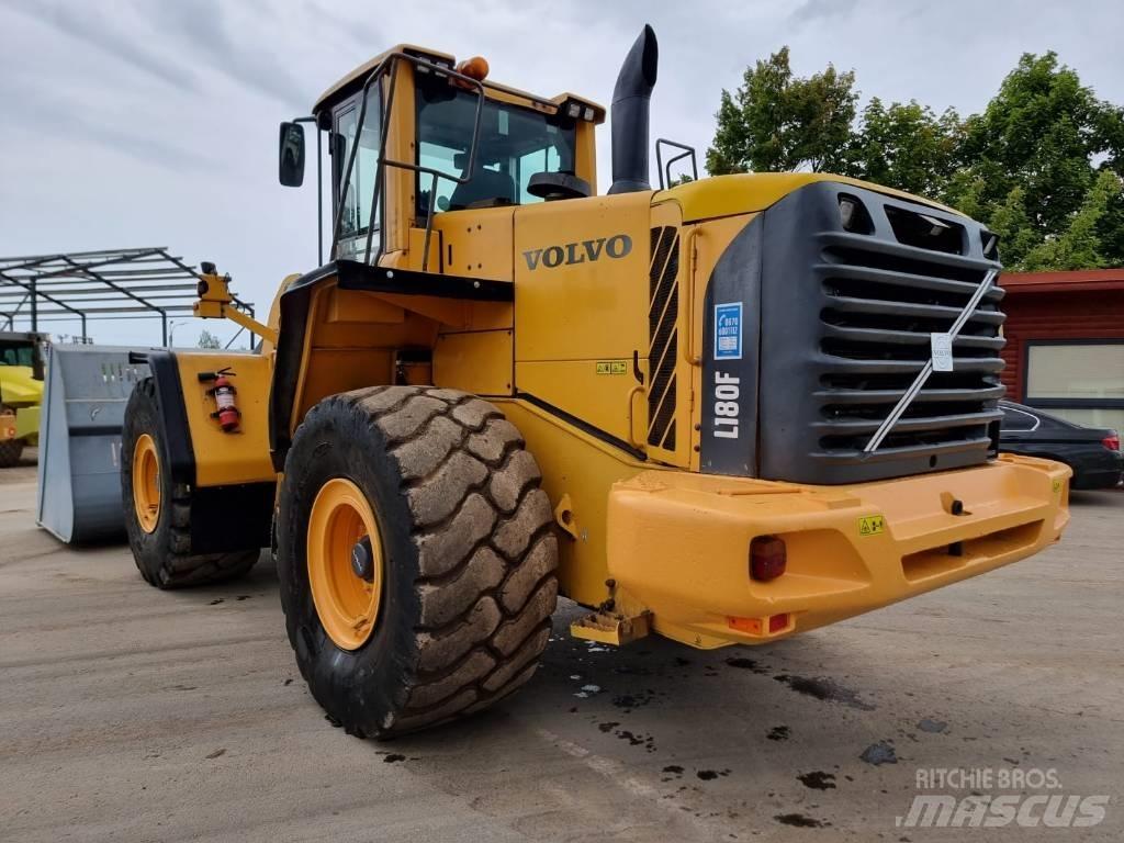 Volvo L 180 F Chargeuse sur pneus