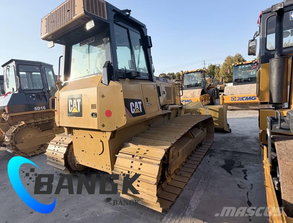 CAT d5k Bouteurs sur chenilles