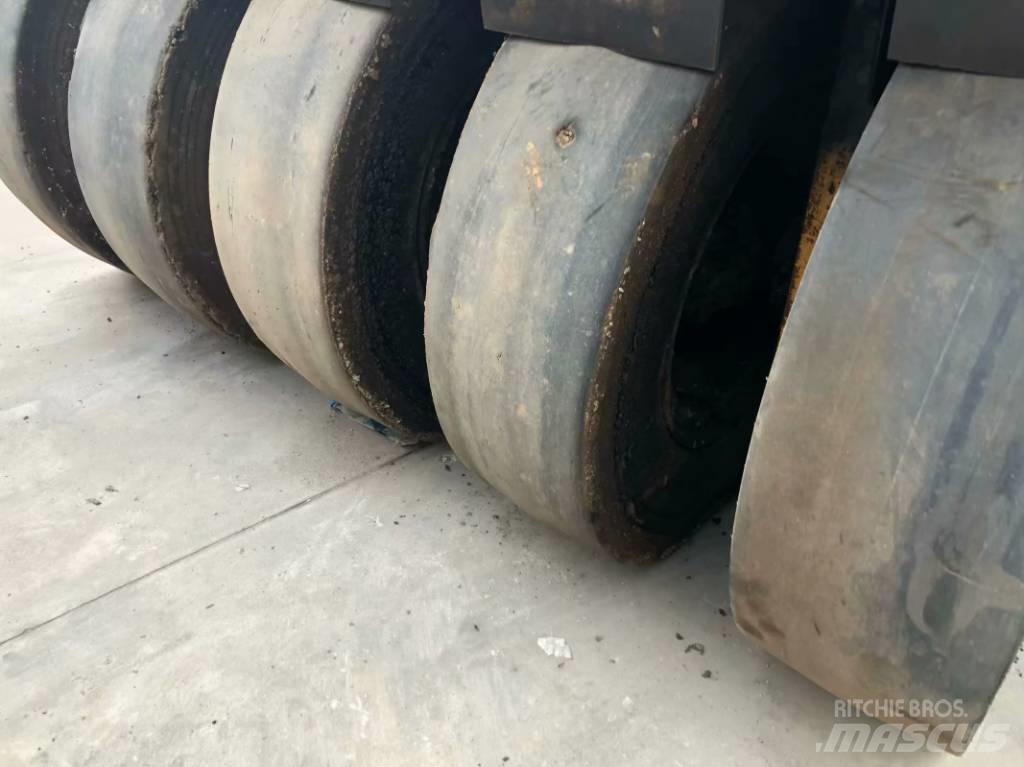 XCMG XP303 Rouleaux à pneumatiques