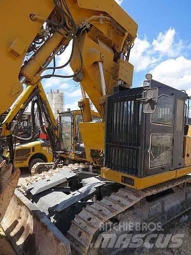 Liebherr 944C Pelle spéciale
