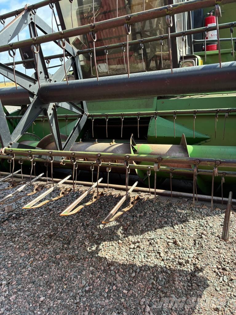 John Deere 1042 Moissonneuse batteuse
