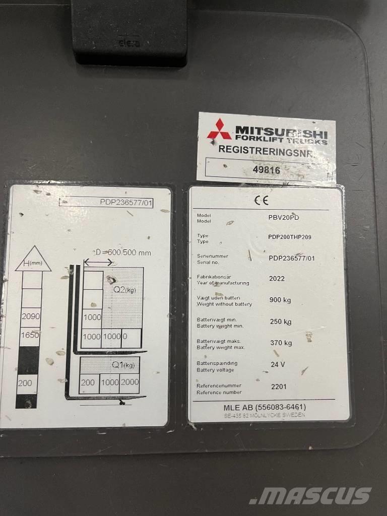Mitsubishi PBV20PD Gerbeur accompagnant