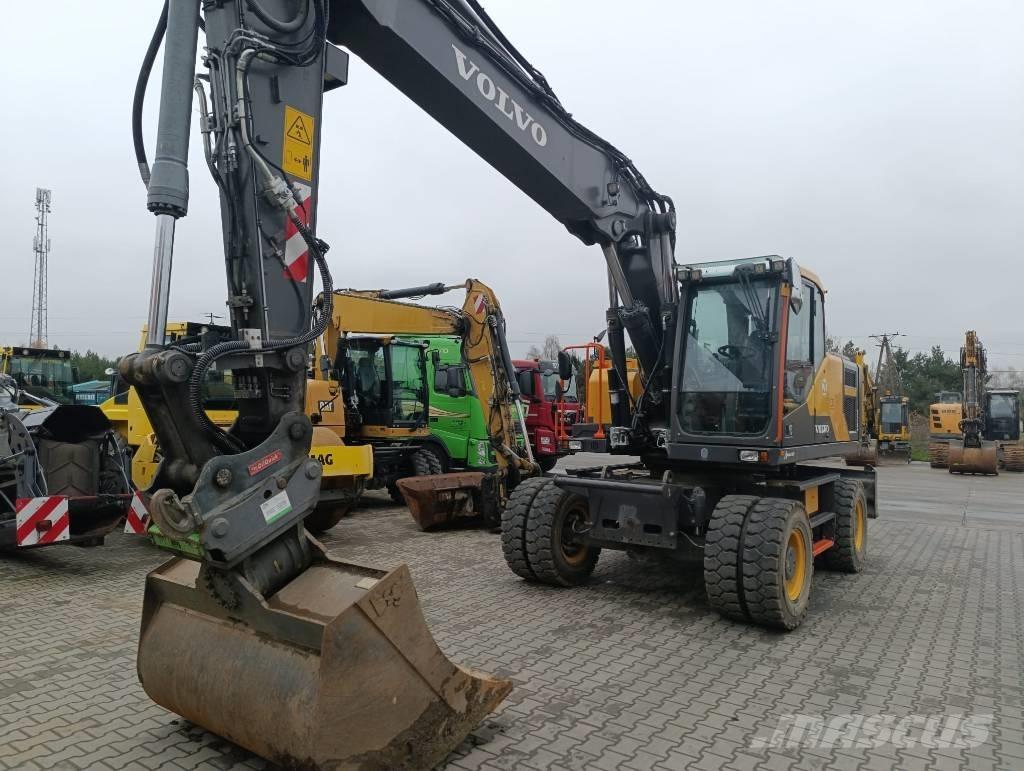 Volvo EW 220 E Pelle sur pneus