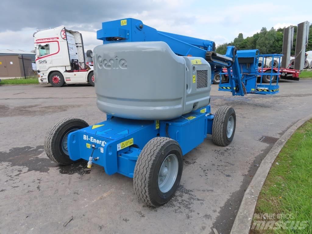Genie Z 45/25 BI Nacelles articulées