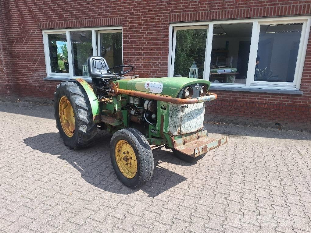 John Deere 1020 Tracteur
