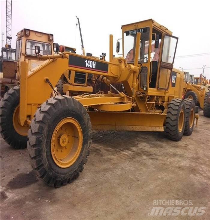 CAT 140 H Niveleuse