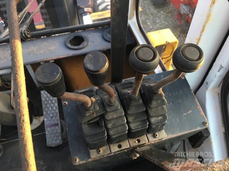 Kalmar DC15-1200 Chariots diesel