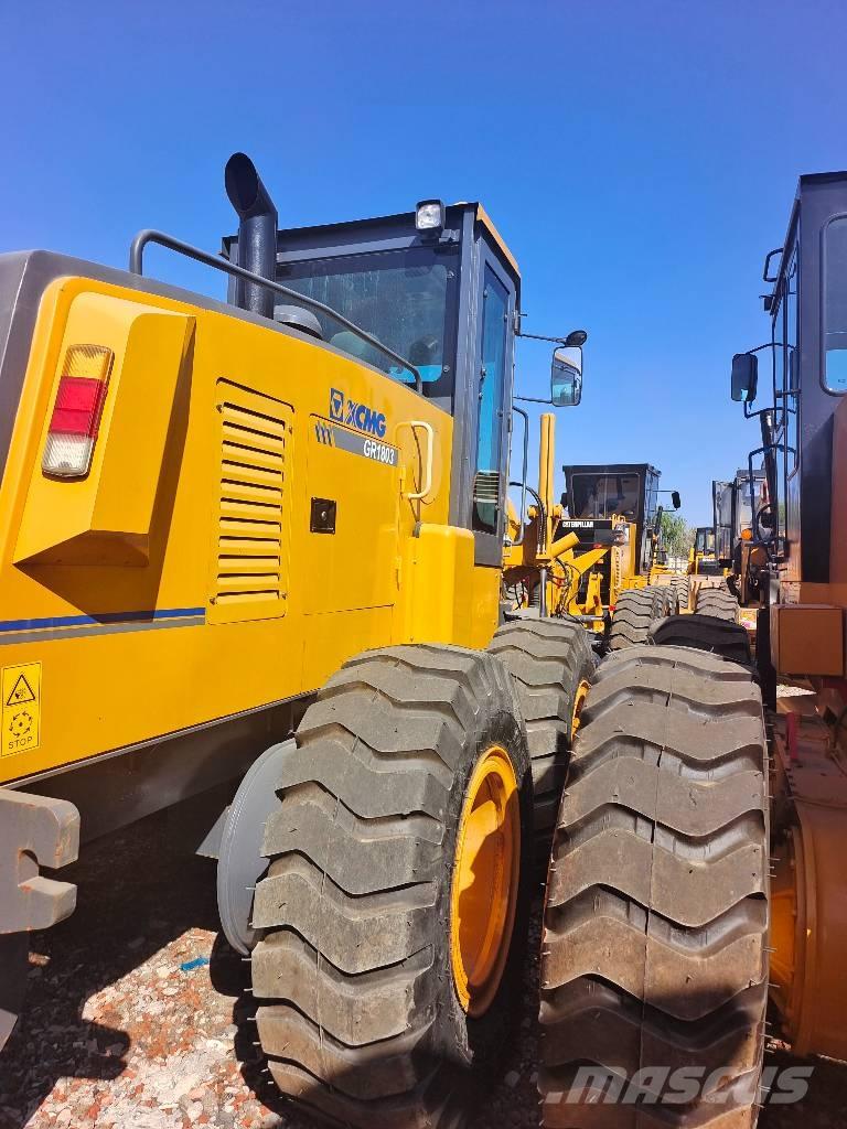 XCMG GR 180 Niveleuse