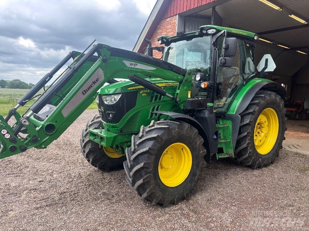 John Deere 6130 R Tracteur