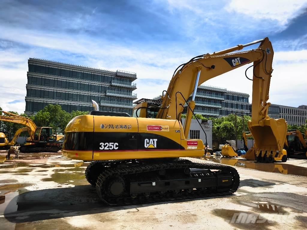 CAT 325 C Pelle sur chenilles
