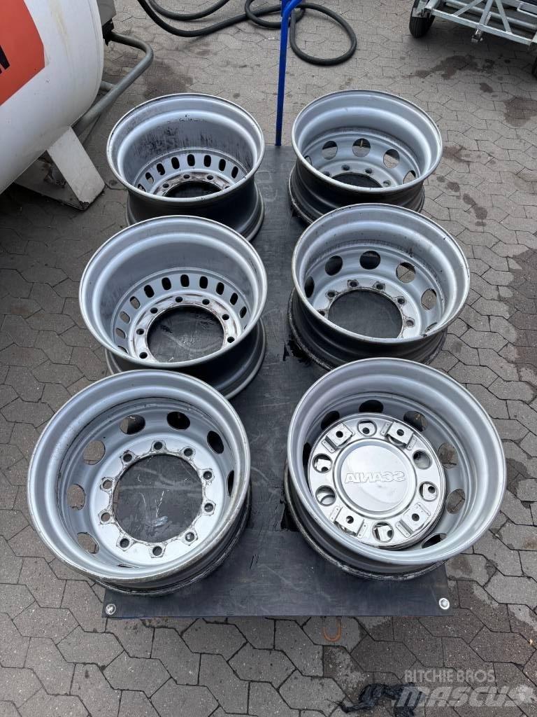 Scania P Pneus, roues et jantes