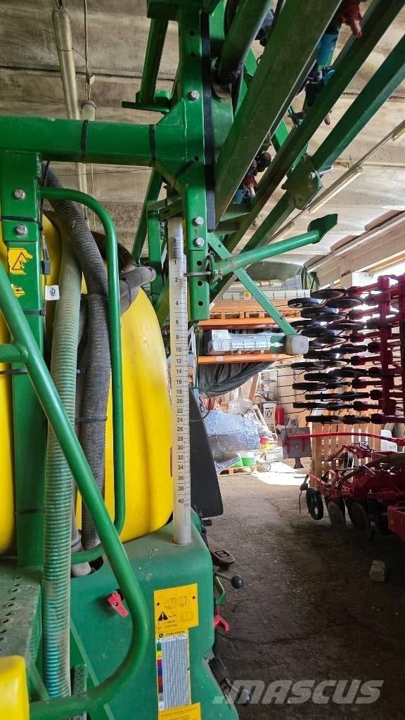 John Deere M 740 i Pulvérisateurs traînés