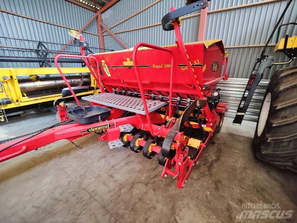Väderstad Rapid300C Semoir