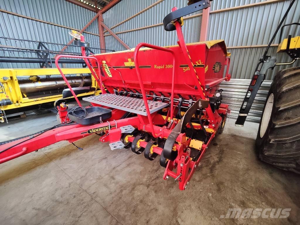 Väderstad Rapid300C Semoir
