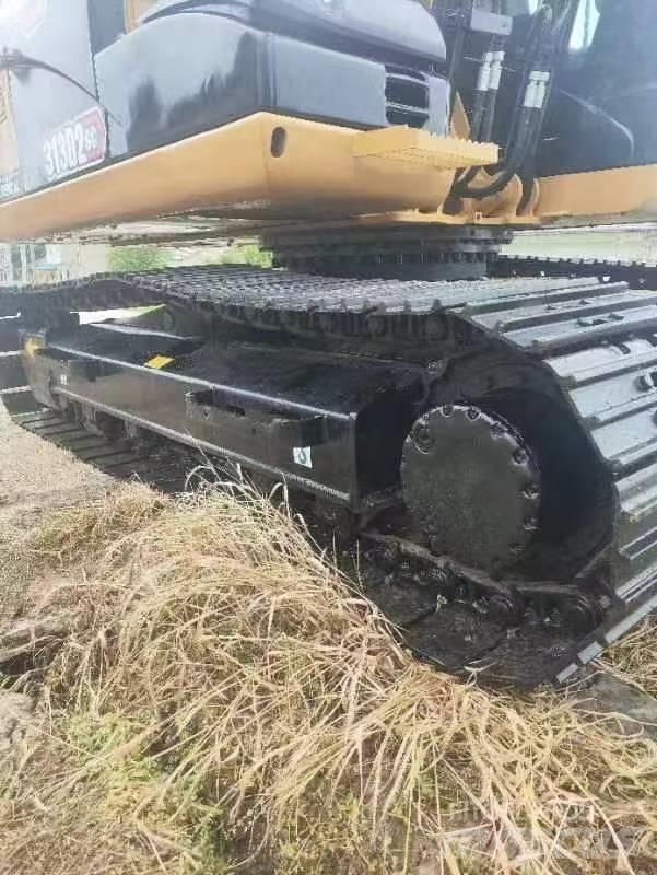 CAT 313 D2 GC Pelle sur chenilles