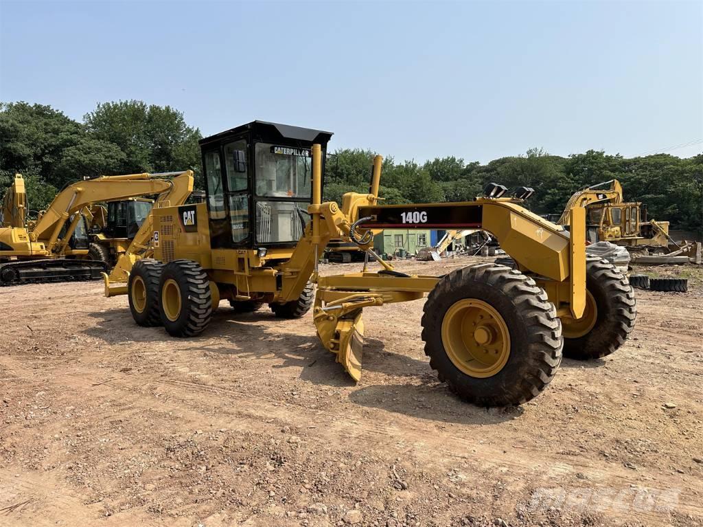 CAT 140 G Niveleuse