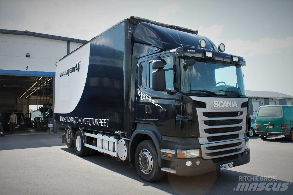 Scania R 560 Camion pour copeaux de bois