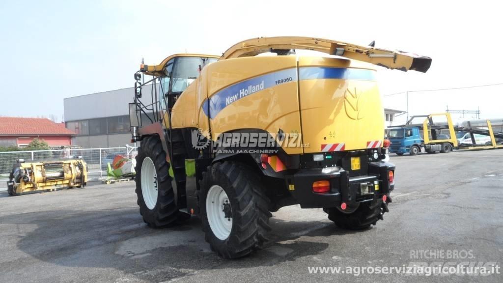 New Holland FR 9060 Ensileuse automotrice