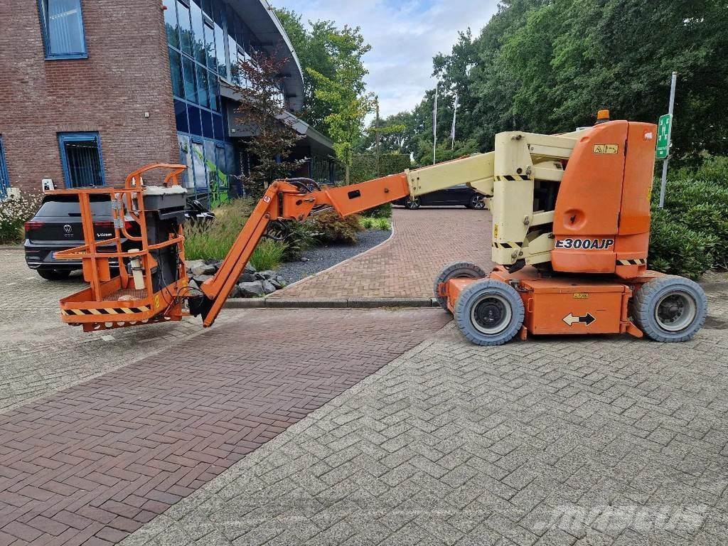 JLG E300AJP Nacelles articulées