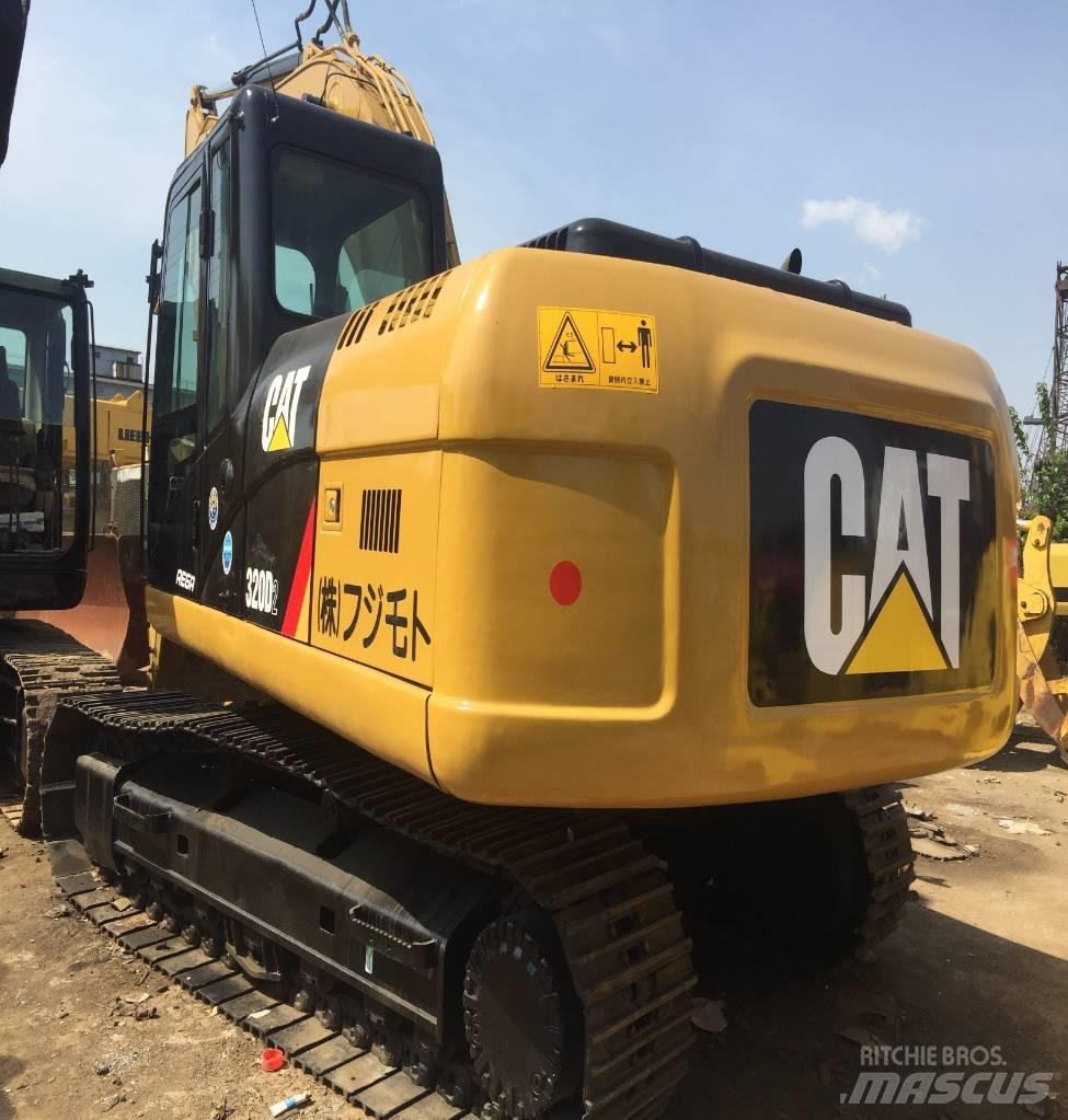 CAT 320 D Pelle sur chenilles