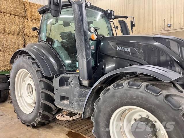 Valtra T 234 V Tracteur