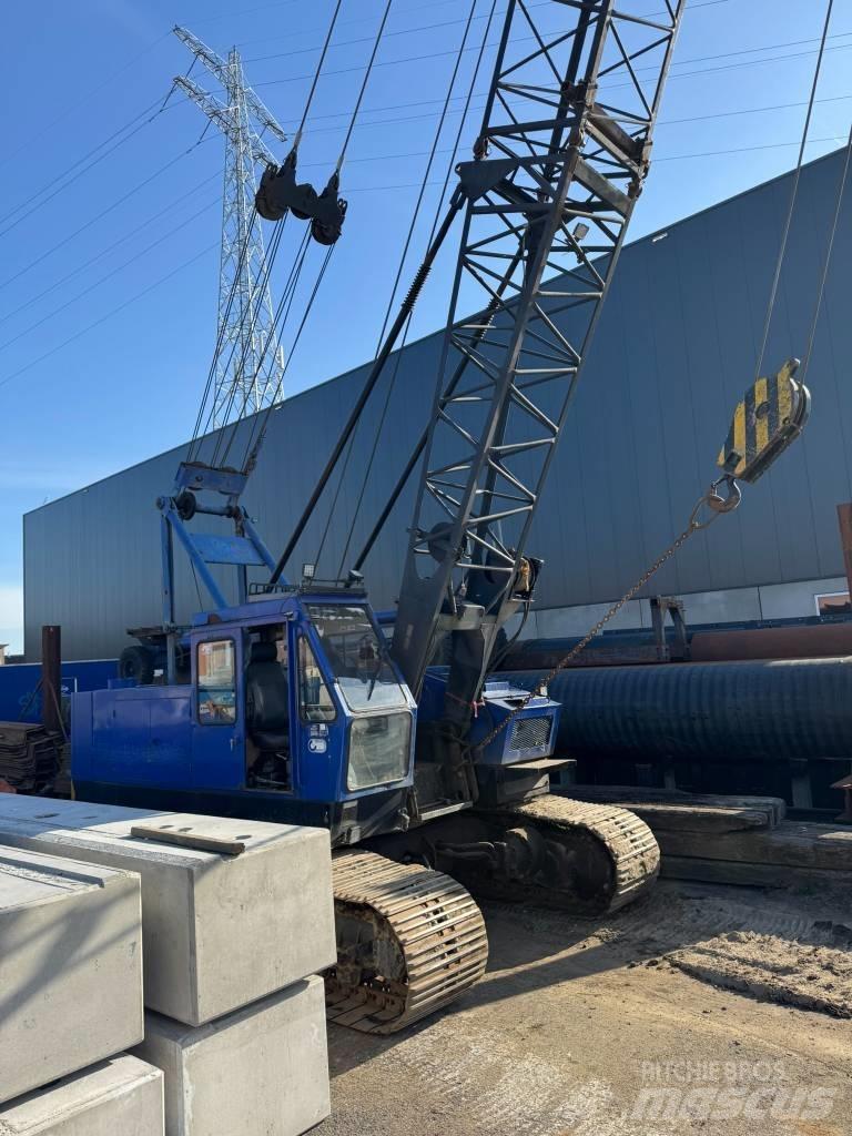 Hitachi KH 100 Grue sur chenilles