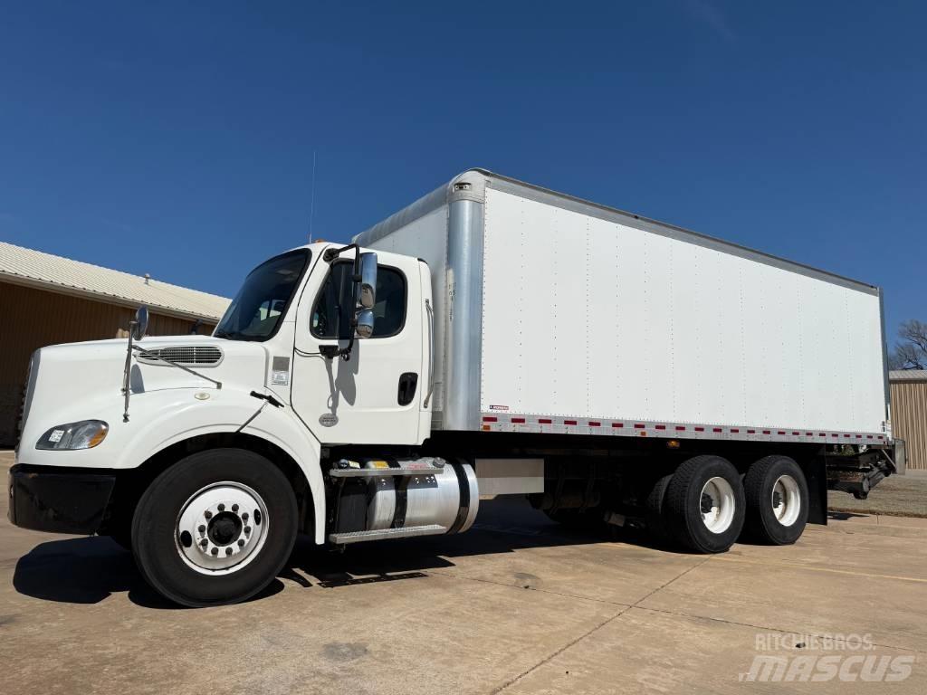 Freightliner M 106 Camion Fourgon
